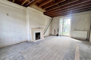 Photo 8- click for photo gallery